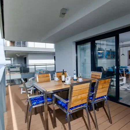 Blue Port Gardenia Apartment *